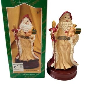 Musical Santa with Woodenā Base O Tannenbaum Christmas Holiday Decor